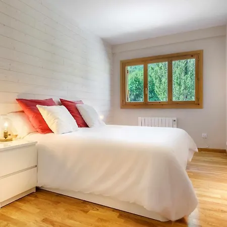 Casa Midi Escarrilla